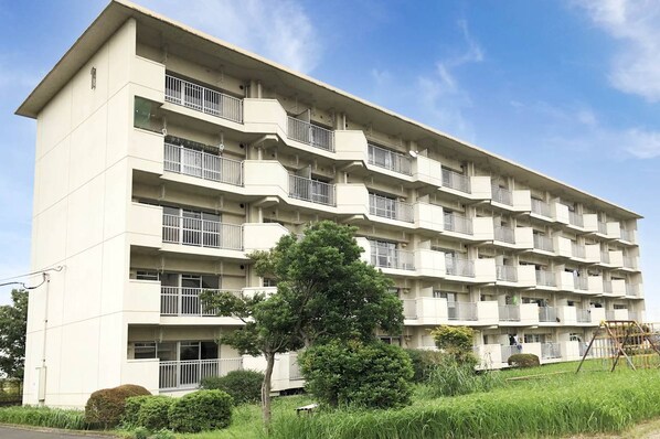 ビレッジハウスなかのめ1号棟 (204号室)の物件外観写真